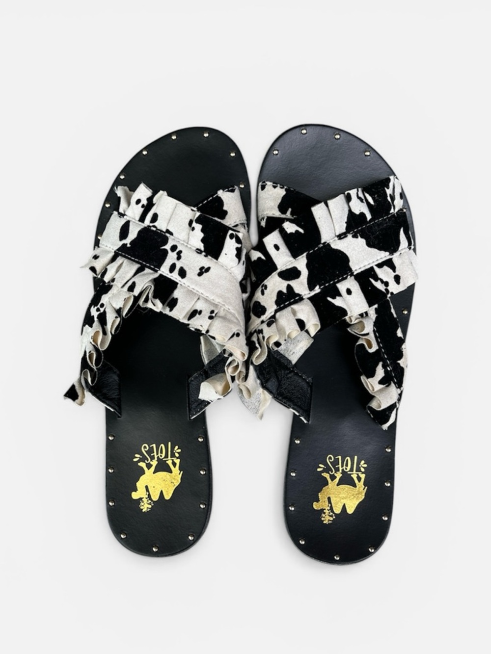 Camel Threads Ruffled Cow Print Slide Sandal Size 7 - Picture 3 of 8
